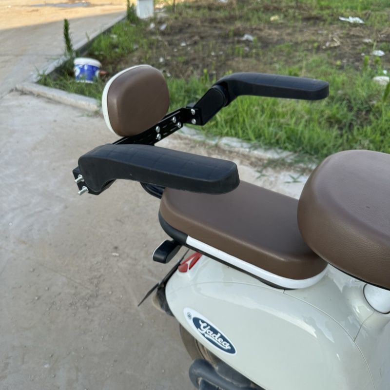 Rotatable Scooter with Guardrail, Electric Vehicle Rear Child Seat, Battery Vehicle Anti-Fall Folding Armrest