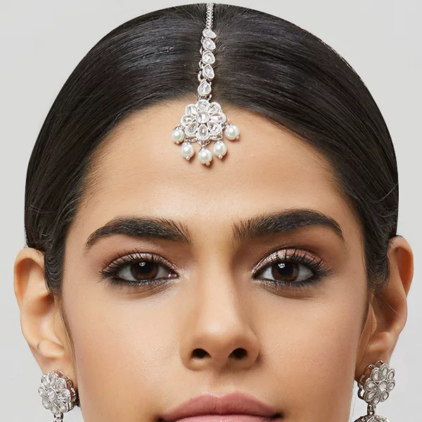 Foreign Trade India Flower Eyebrow Pendant Headwear Vintage Alien Pearl Headwear Bride Headwear Hair chain