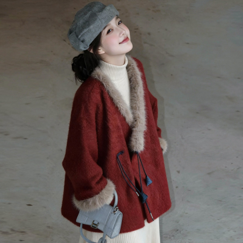 Red New Year's Woolen Coat with Fur Collar for Women, 2025 Winter New Style, Unique and Super Stylish Woolen Overcoat