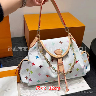 2025�¿�羳�������Ů������¡������m13081�μ������