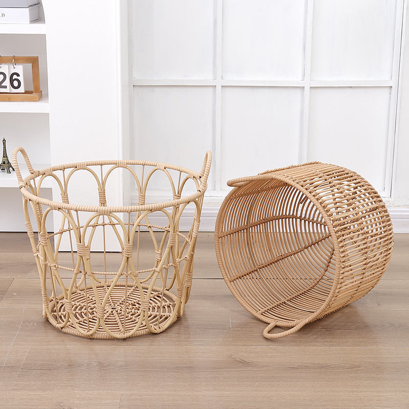 Cesta de almacenamiento hueca de imitación de ratán, cesta para la ropa sucia con asa de ratán hecha a mano, estilo natural.