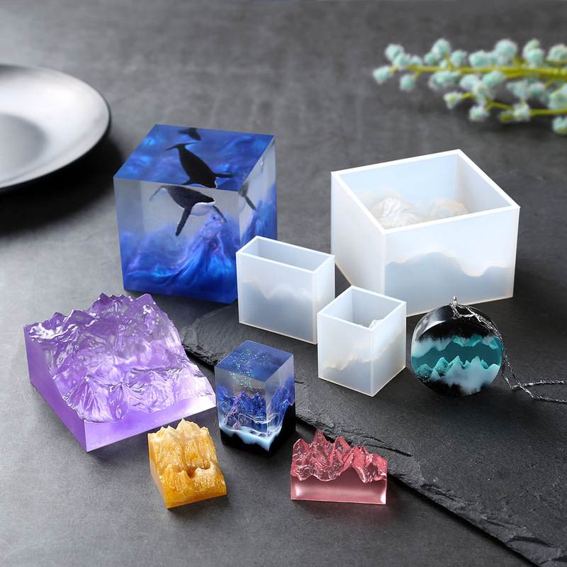 Factory Amazon Export Crop Marine Micro Landscape Crystal Glue DIY Mountain Peak Silicone Mold Grinding Tool