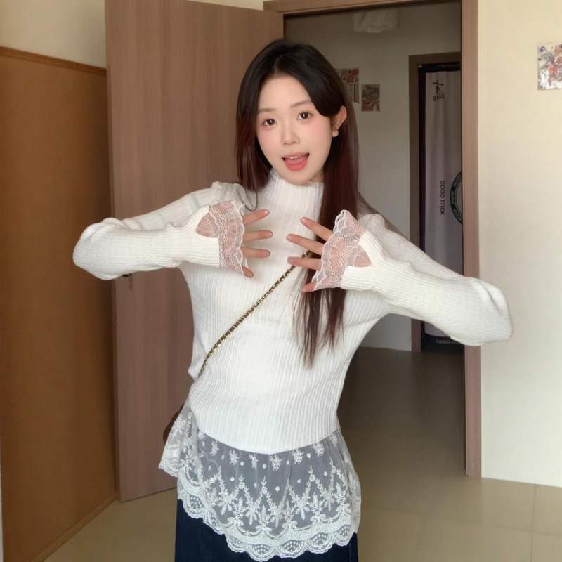 French-Style Elegant Faux Two-Piece Lace Spliced Knit Sweater for Women, Spring and Autumn Slimming Inner Layer, Warm and Gentle High-Neck Base Shirt