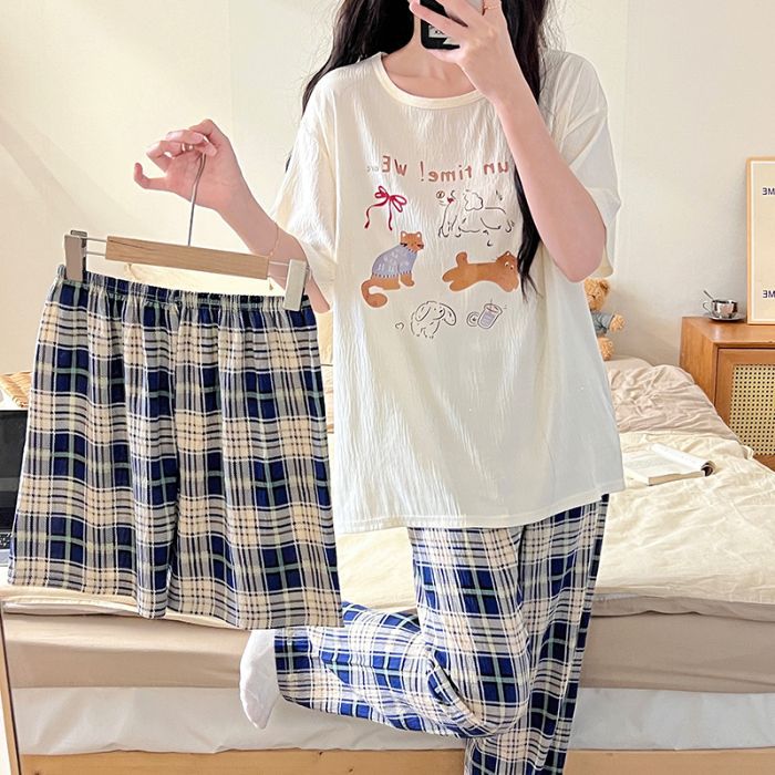 En nombre de la nube de algodón de tres piezas de verano nuevos pijamas de dibujos animados de mujer cuello redondo pantalones cortos de manga corta pantalones traje de servicio a domicilio