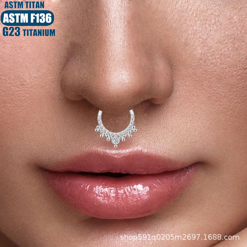 Pointed titanium steel lip stud product view