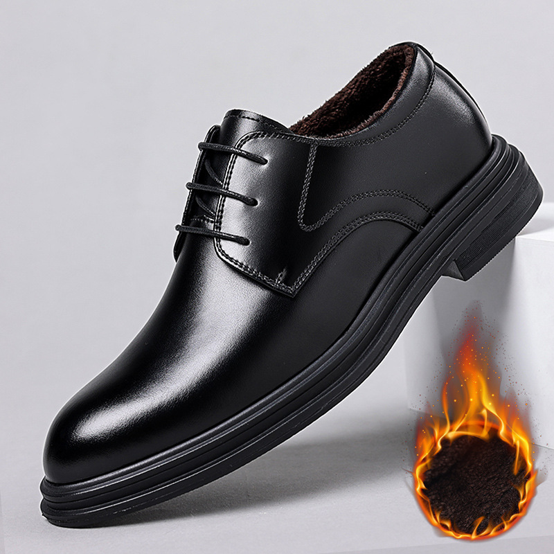 Leather shoes men's autumn and winter cowhide men's fleece-lined increased 6CM business formal leather shoes British wedding shoes a generation of hair Leather shoes men's autumn and winter cowhide men's fleece-lined increased 6CM business formal leather shoes British wedding shoes a generation of hair