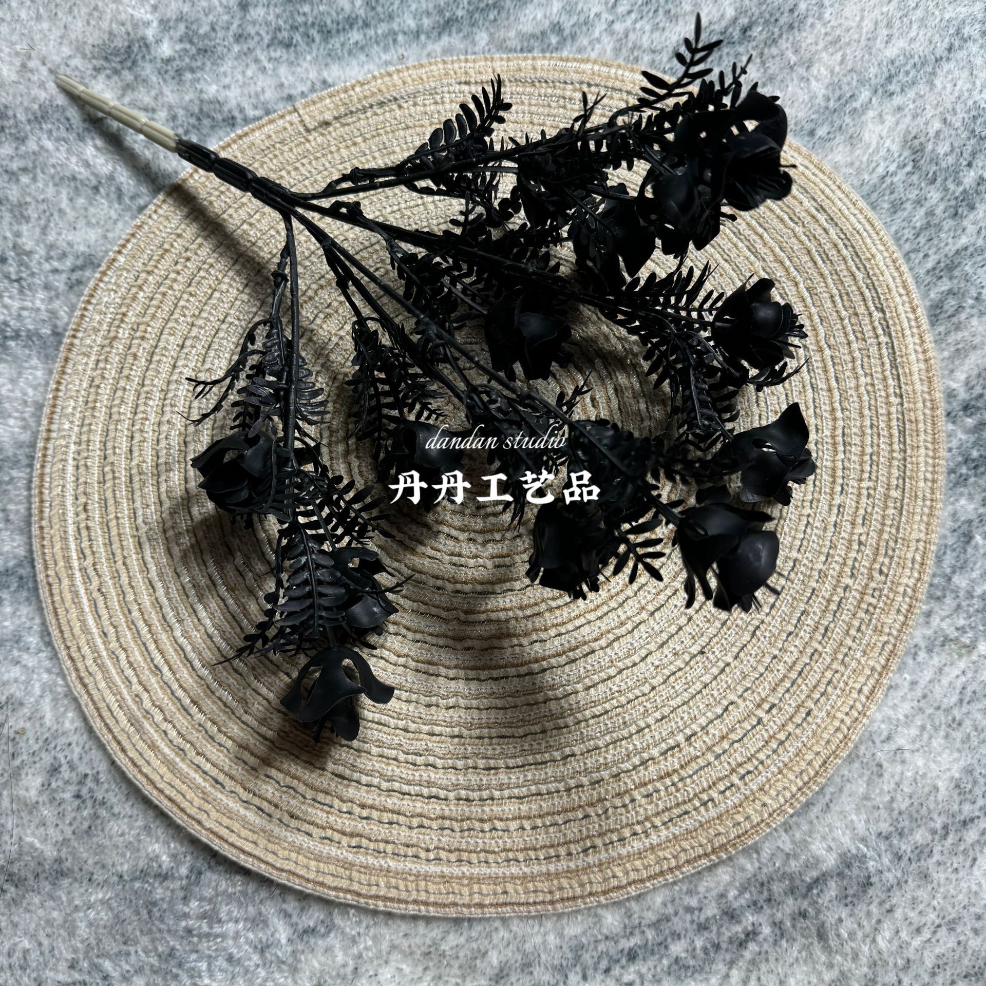 작은 장미 꽃다발