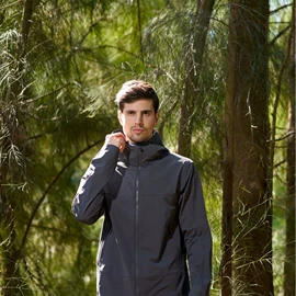 男式休闲裤;冲锋衣、裤;防晒衣