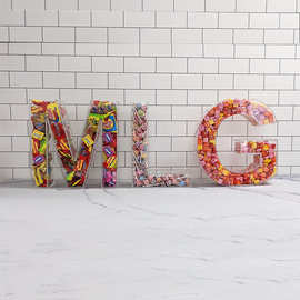 创意字母形糖果干果展示盒透明防尘食品储存器巧克力大容量储物柜