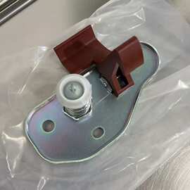 适用于依维柯机盖外锁 3804437 16017316