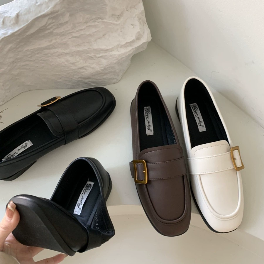 Flat-soled single shoes for women 2025 spring and autumn new black loafers one-foot bean shoes British style round-toe leather shoes