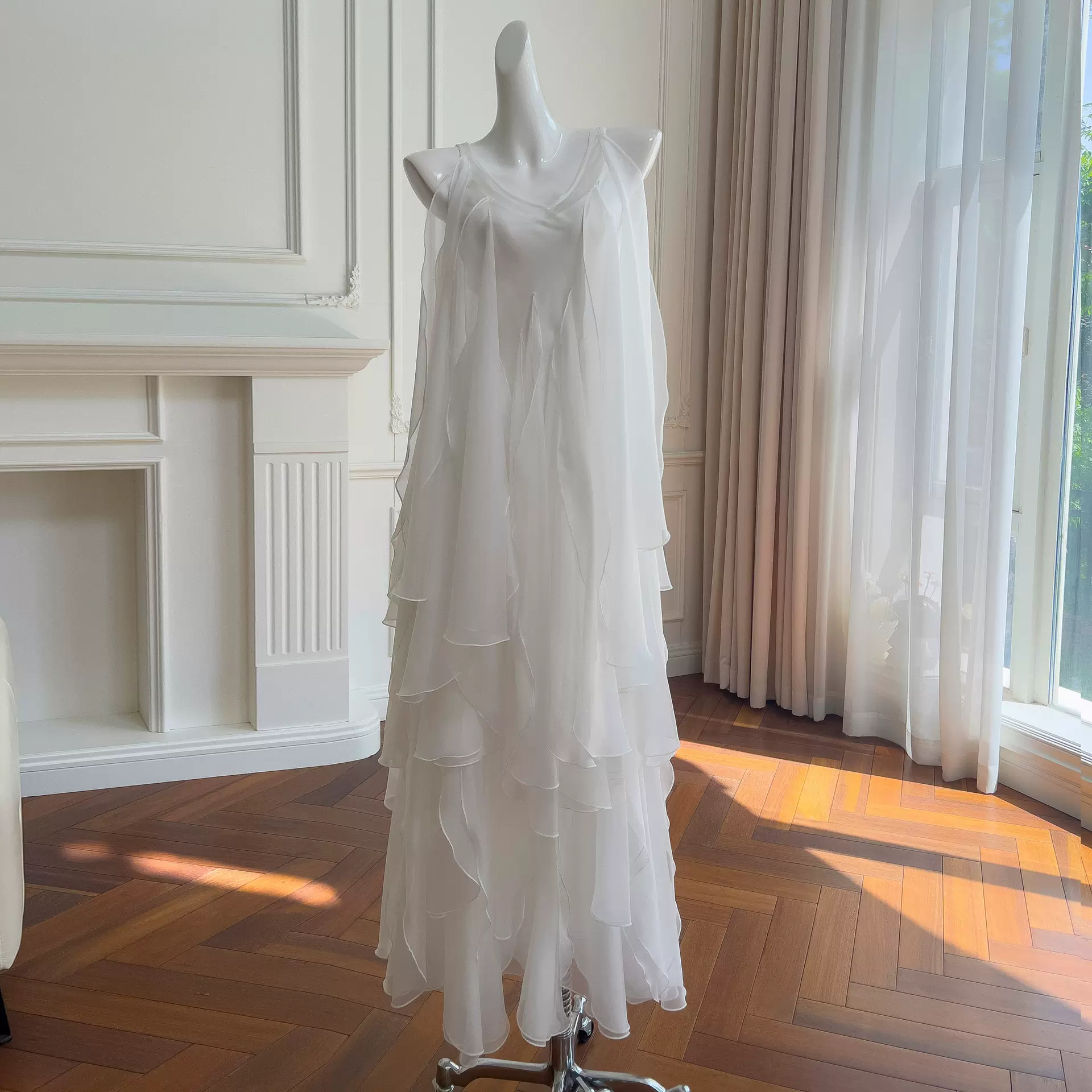 轻奢叠层荷叶边连衣裙飘逸气质小礼服度假风沙滩裙仙女长裙69233