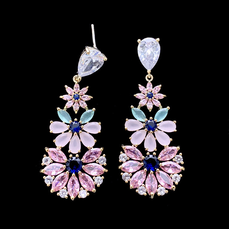 1 Pair Elegant Flower Inlay Copper Zircon Drop Earrings display picture 5