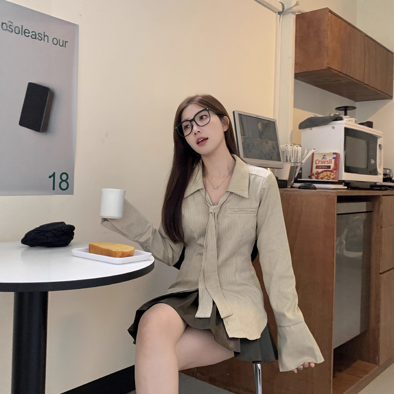 高级设计感领带款长袖衬衫女秋季大码学院风显瘦遮肚子正肩上衣|undefined
