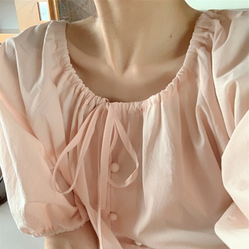 K-Style of 2025 New Summer Style Pink and Cute Lace-Up Round Neck Exposed Collarbone Single-Breasted Age-Reducing Pure Color White Shirt