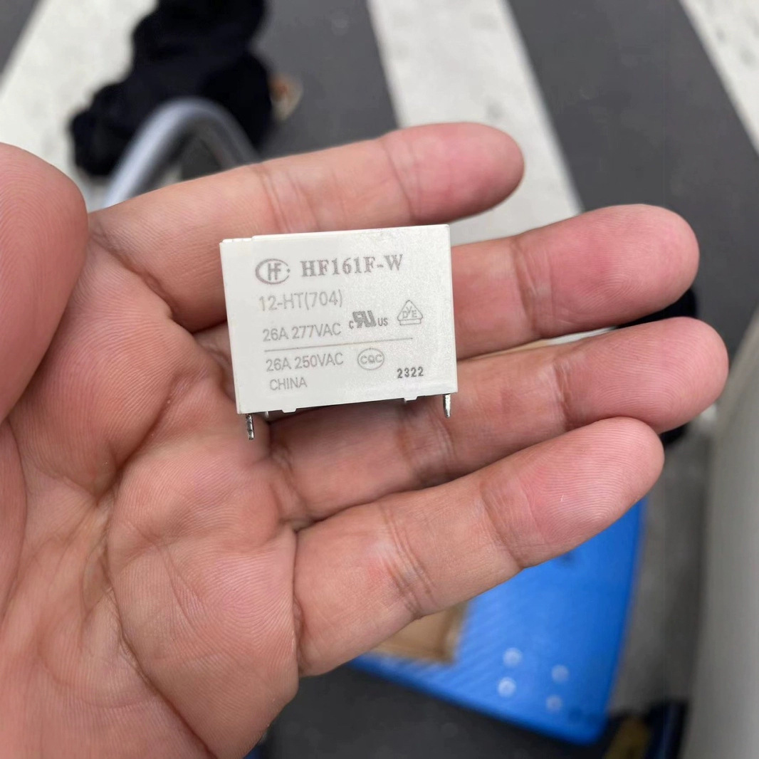 HF161F-W-12-HT 26A 12VDC 4脚 HF宏发功率继电器全新原装正品