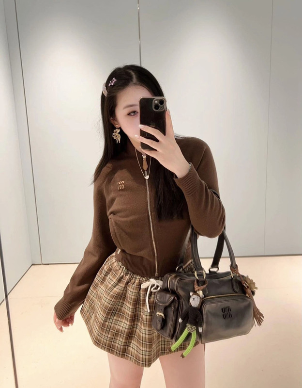 miu系字母刺绣针织开衫24FW早秋新款立领拉链针织外套上衣女|undefined