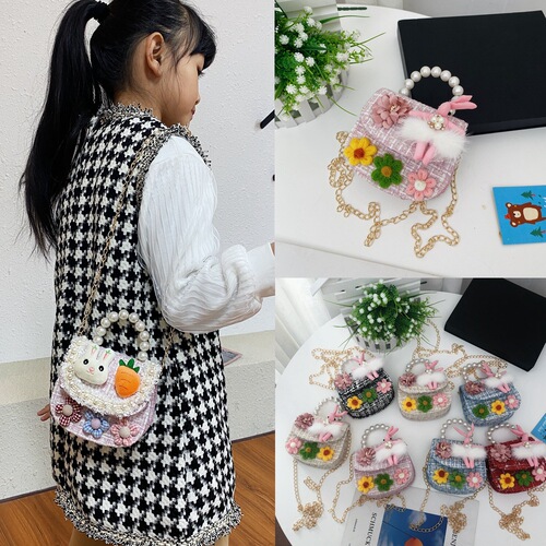 Children's small shoulder bag, girl's small fragrant bow hand-held crossbody bag, baby fashionable and cute princess chain bag