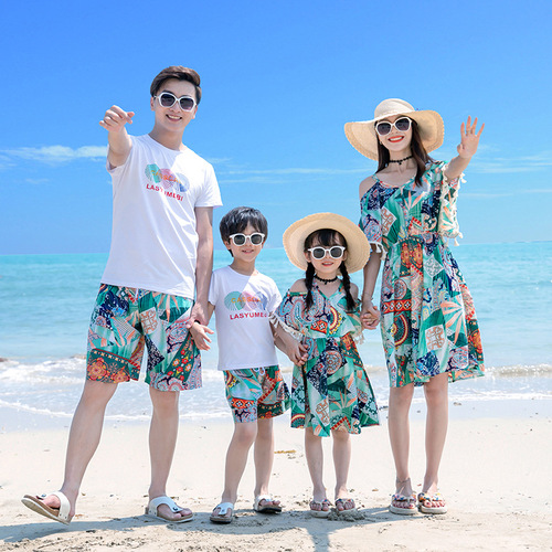 Beach parent-child wear, summer vacation, casual style, family of three, four-neck bell-sleeved off-shoulder mid-length dress