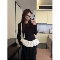 バレエ風のデザイン感のあるレースは偽の長袖tシャツを2枚つなぎ合わせています。