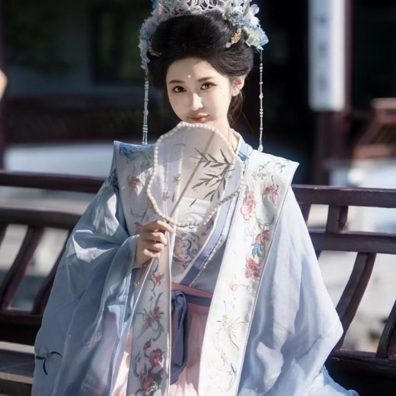 Floral Pearl Makeup Qingheyi Qingpingle Heavy Industry 2025 New Style Made Ancient Costume Embroidered Song Dynasty Large Sleeve Hanfu