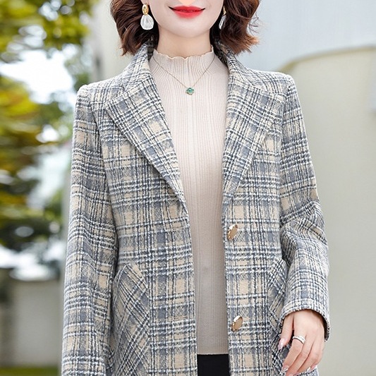 新款套装西装外套女短款2025年妈妈呢子中年小个子小毛呢修身春秋