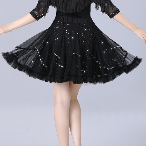 Latin dance skirt spring new practice clothes short skirt dance skirt professional performance clothing sequined square dance skirt