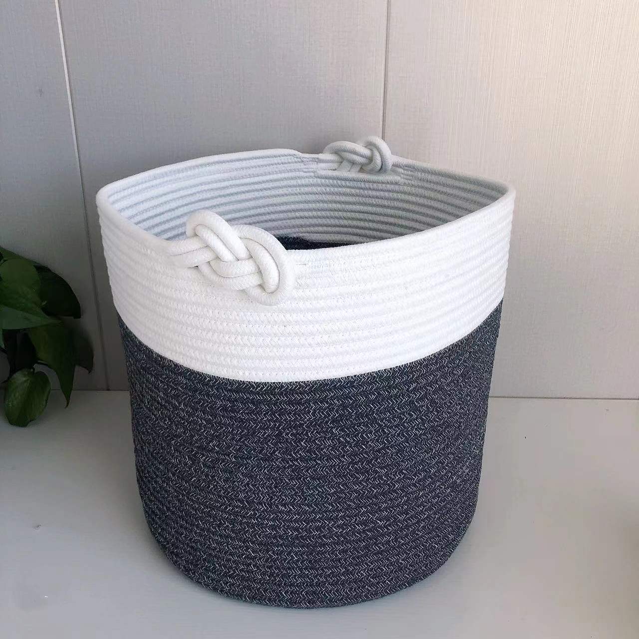 83f8cbeeb2bfe4a83d51f8b9cd5fcb