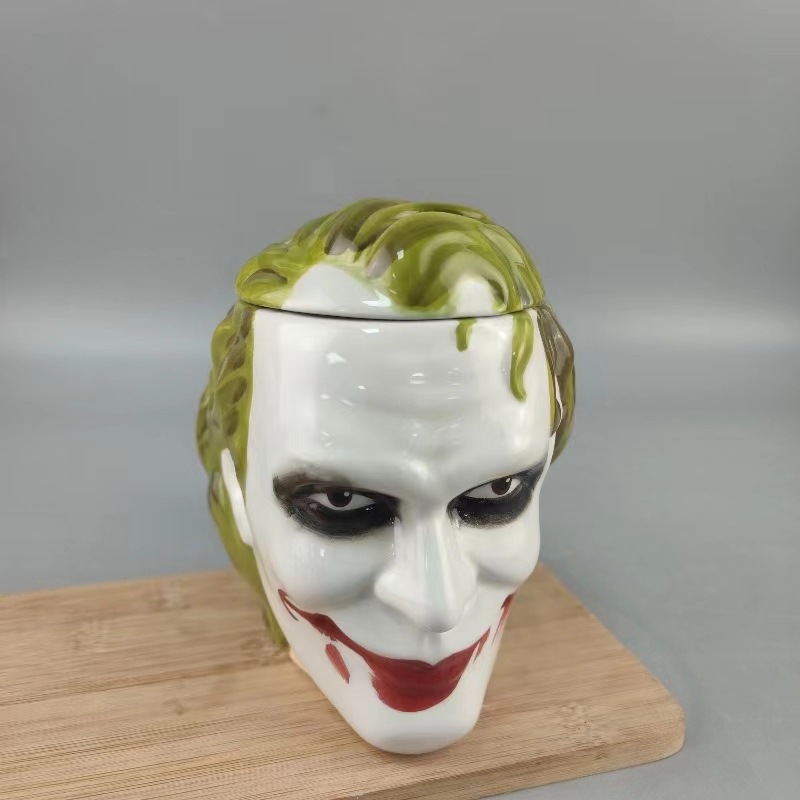 Serie de la Liga de la Justicia Joker taza de cerámica 3D taza de agua muñeca hecha a mano decoración de oficina