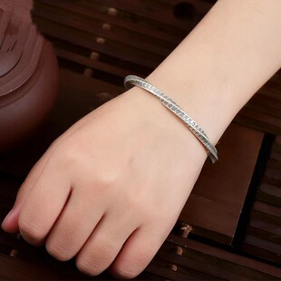 Ť�K�Ľ����C��Ů��H�͹��C�ӂ��ԕr��Ī�Ȟ�˹�h�_�����f�֭h