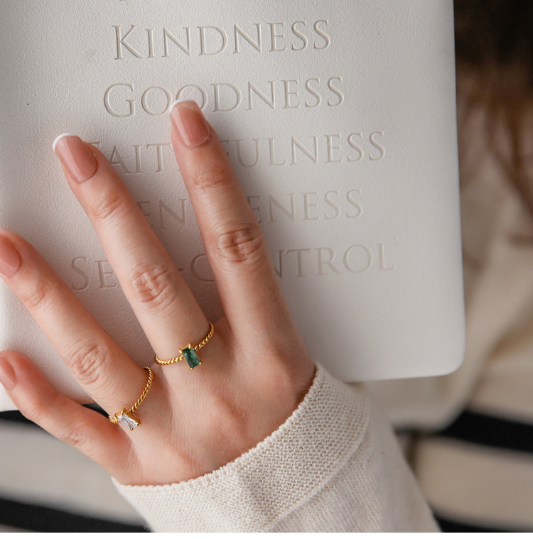 Simple Style Geometric Titanium Steel Inlay Zircon Rings 1 Piece