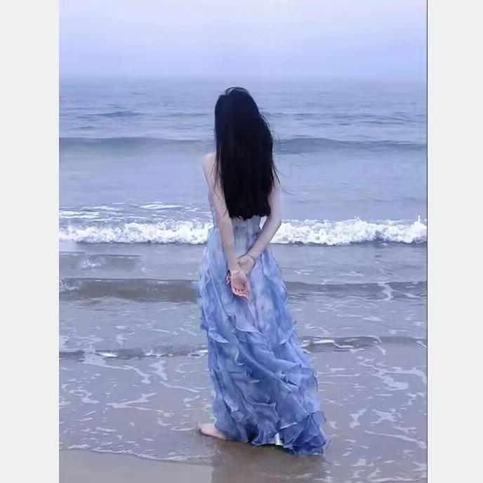 French blue tube top dress fairy summer advanced design sexy niche super fairy princess seaside holiday dress French blue tube top dress fairy summer advanced design sexy niche super fairy princess seaside holiday dress