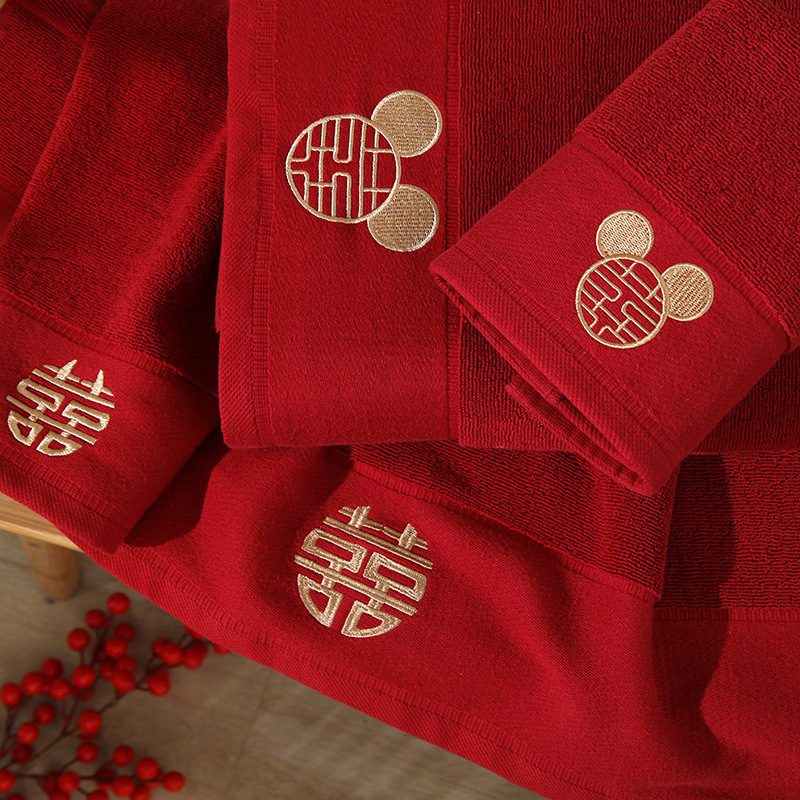중국 스타일 웨딩 목욕 타월 2 조각 세트 버건디 4 조각 세트 동반 결혼식 축하 쌍 원피스 신혼 러닝을위한 선물