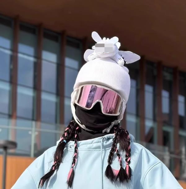 Lingnabel casco de esquí cubierta de sombrero de batería de doble placa sola cubierta de casco de nieve para mujeres adorables accesorios de decoración de orejas para niños