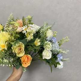 假花仿真花束拉丝玫瑰雏菊绣球绢花塑料花干花捧花婚庆手捧花胸花