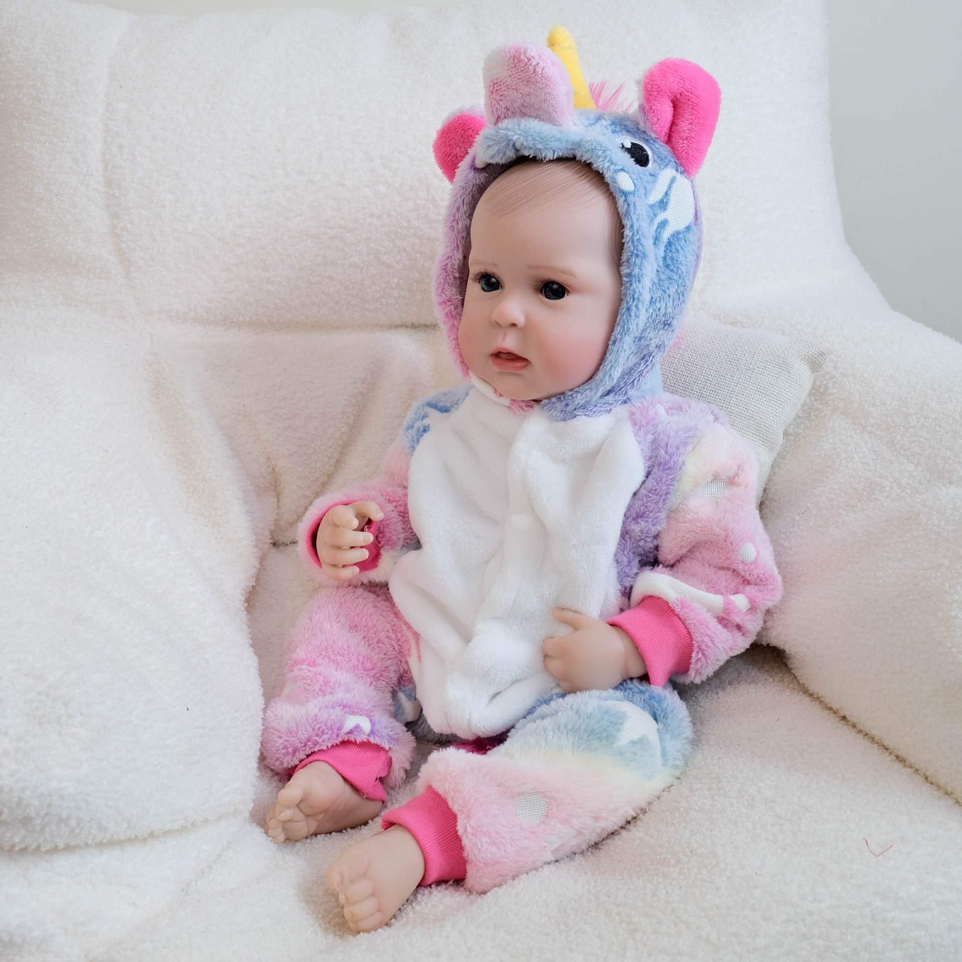 Mono de unicornio de 19 pulgadas Muñeca de renacimiento de simulación Ward para que los niños acompañen regalos de cumpleaños navideños
