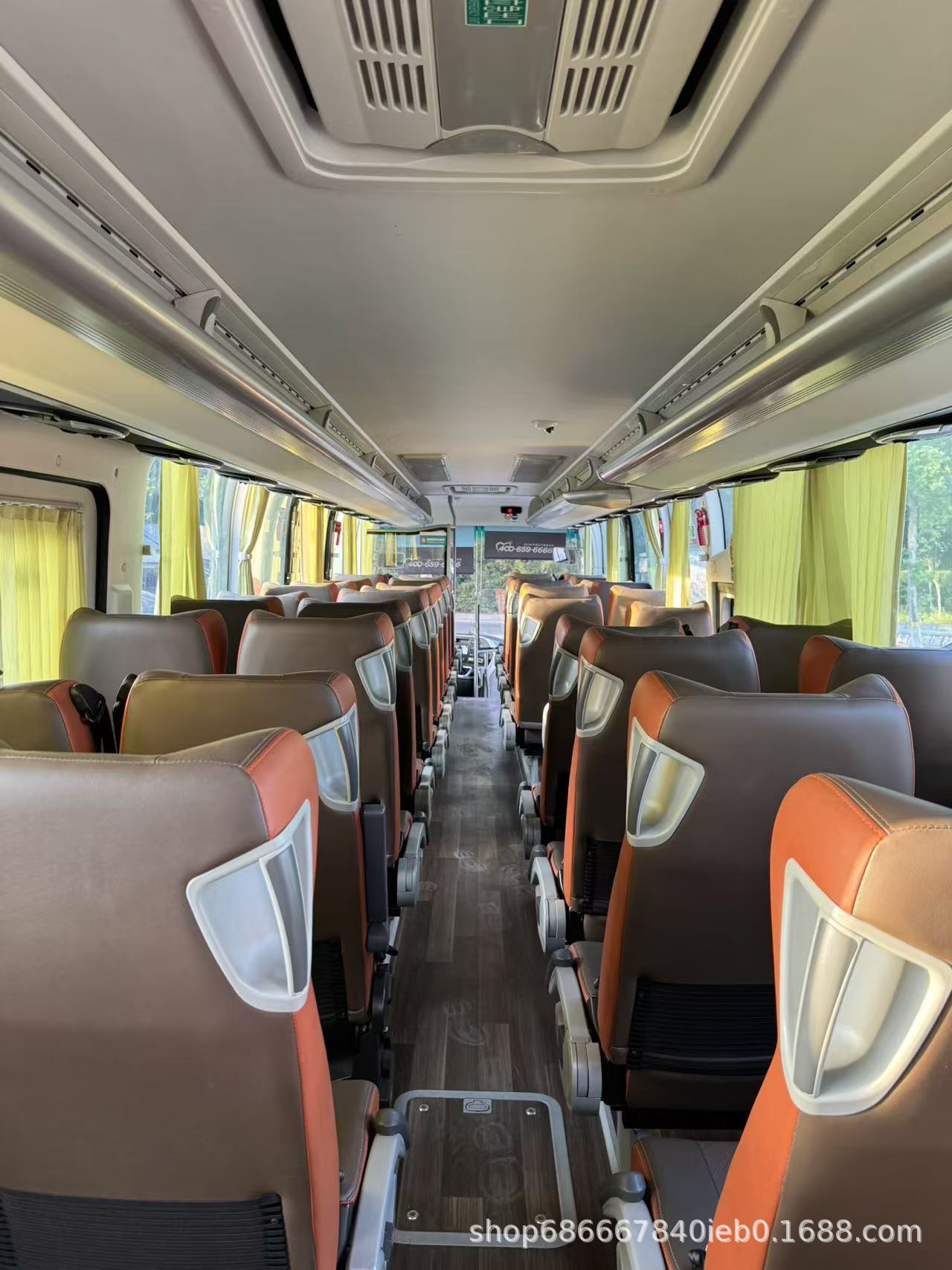 Export to Africa of Yutong, King Long, King Travel Medium and Large Passenger Buses, Toyota Business Buses, and Other Vehicles