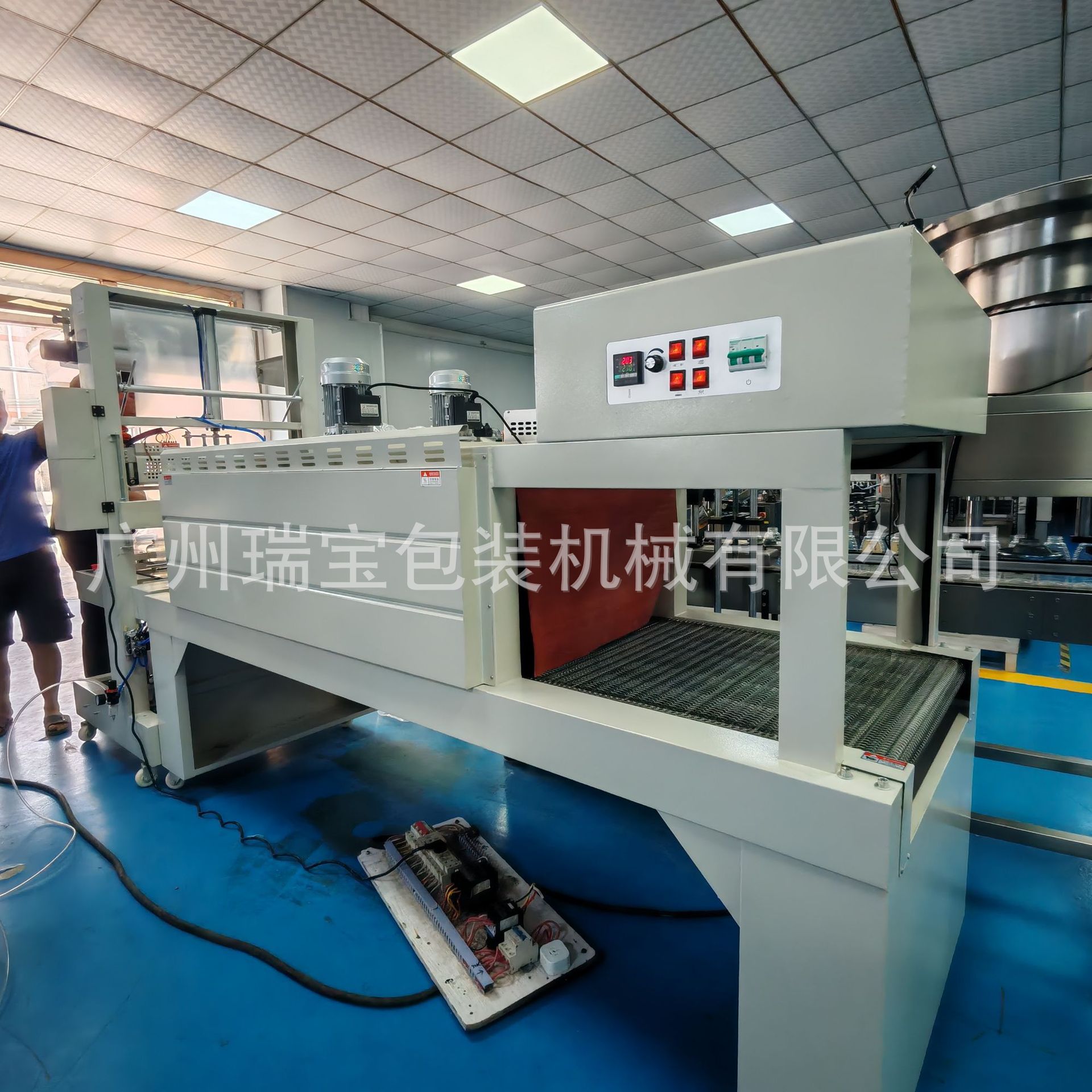 全自动套膜封切收缩机PE膜热玩具盒外膜收缩包装机塑封机智能高效