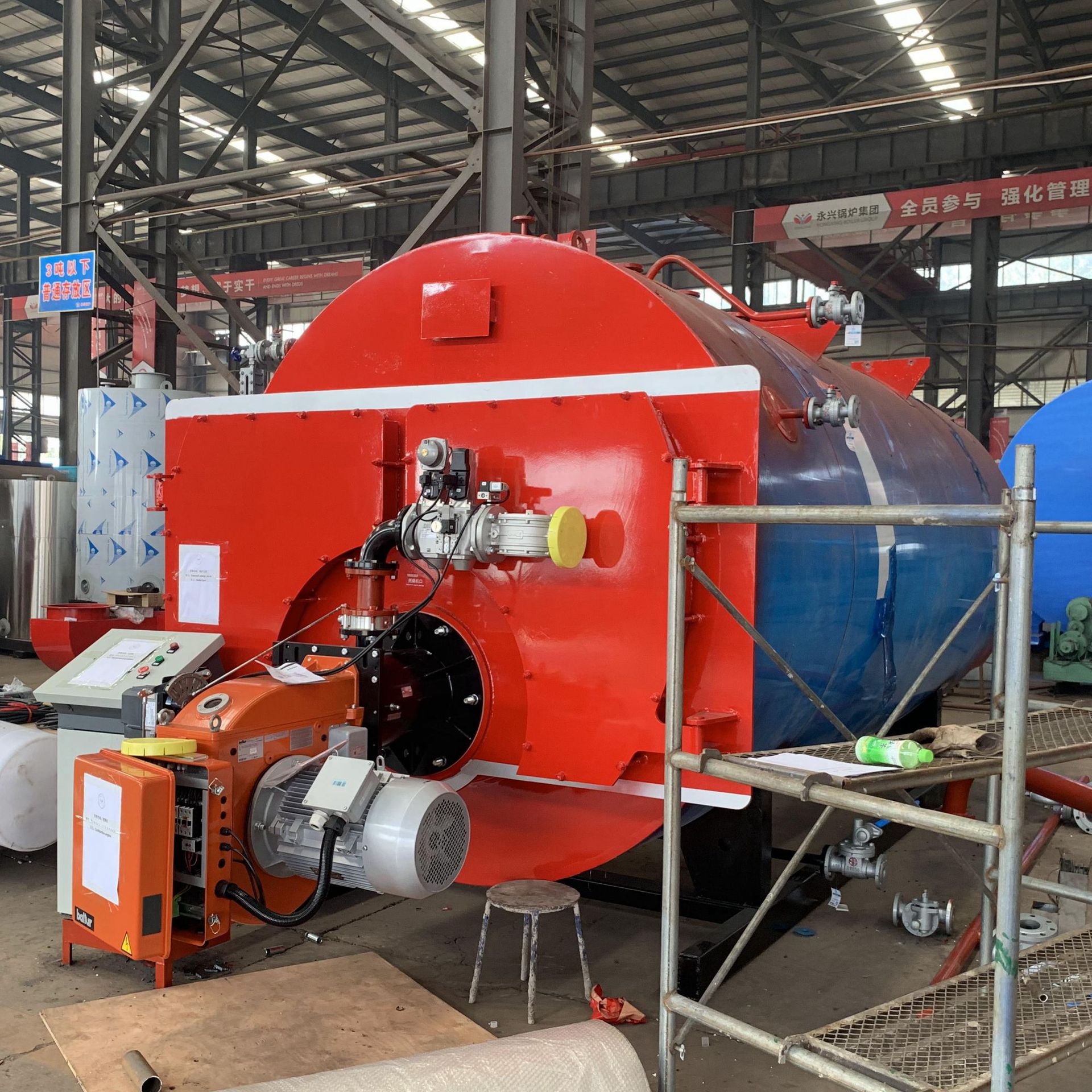 6吨的燃气热水锅炉可以取暖多少面积？6吨燃气锅炉带多少平方？