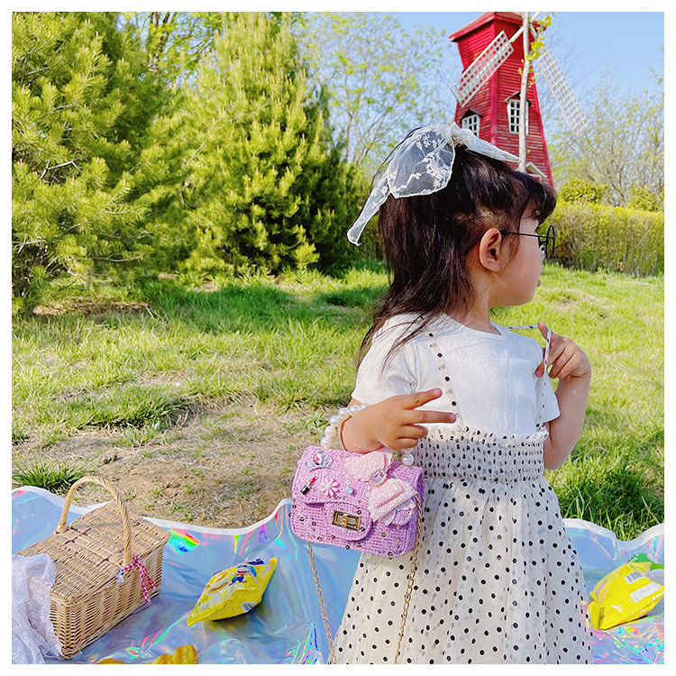 Girl'S Cloth Flower Bow Knot Cute Sequins Pearls Square Lock Clasp Crossbody Bag display picture 33