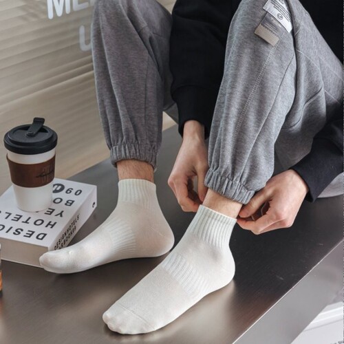 Zhuji Hosiery Spring and Summer Solid Color Highly Durable Casual Men's Cotton Mid-Calf Socks Thin Breathable Short Socks Versatile