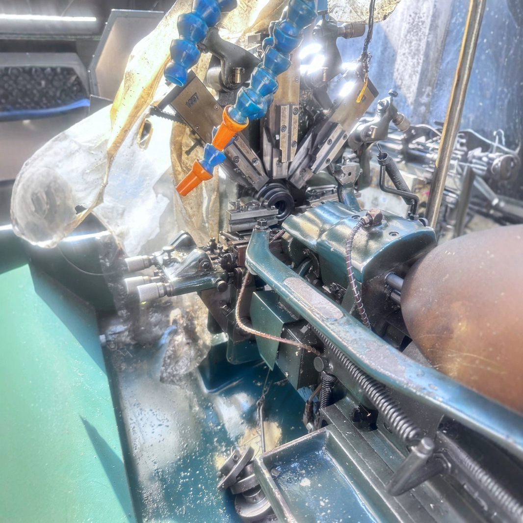 新进一批台阳原装走刀二手自动车床9成新以上 便宜出售