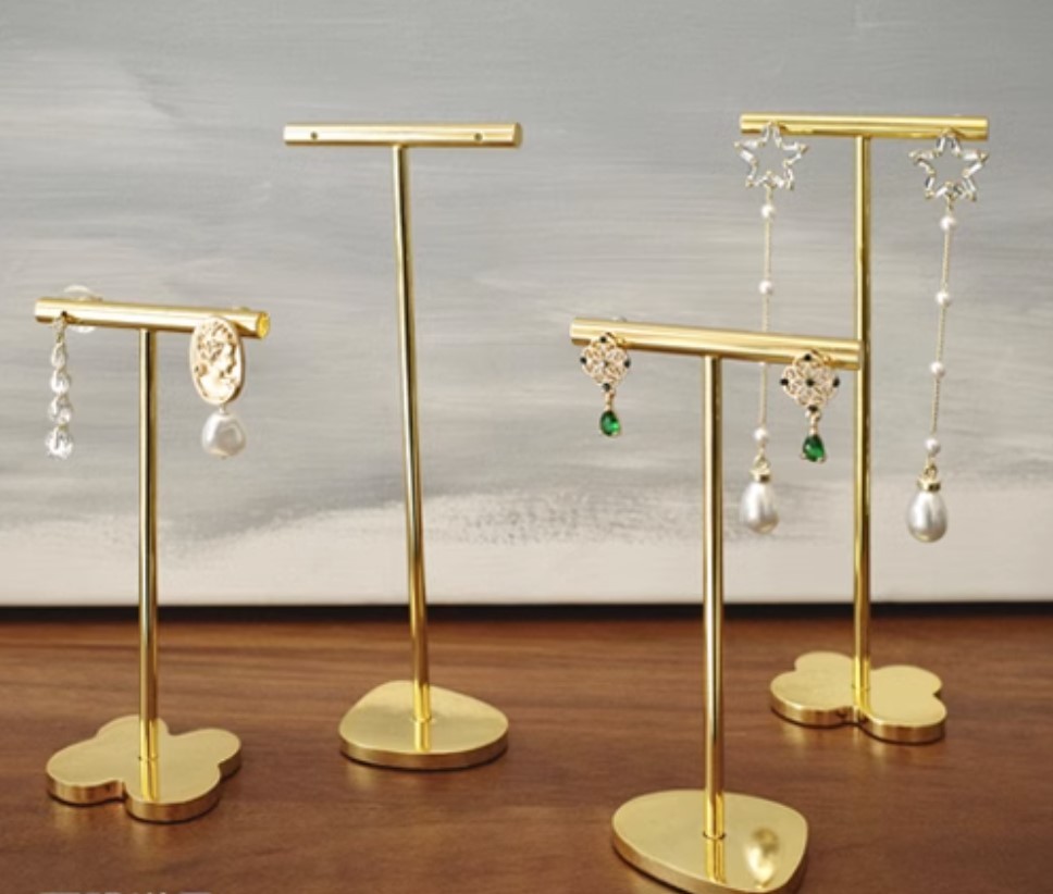 기하학적 기본 T 자형 금속 도금 골드 미러 나비 귀걸이 디스플레이 디스플레이 촬영 소품