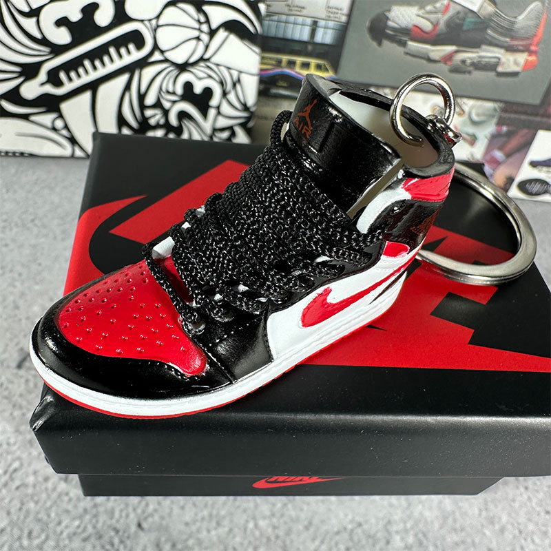 120.red black and white + box