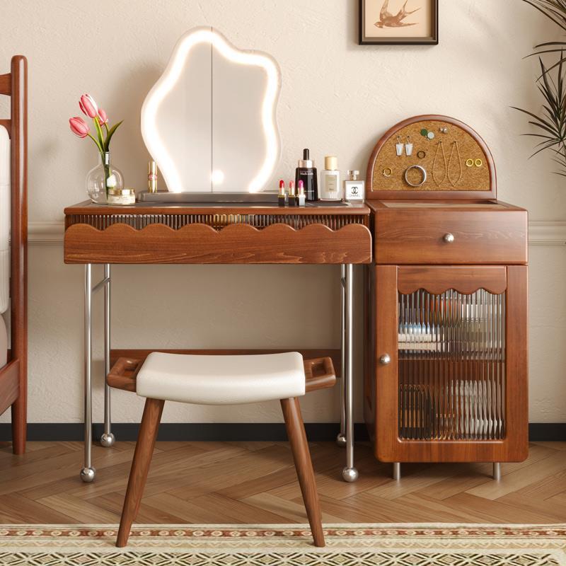 Solid Wood Dressing Table French Retro Small Apartment Master Bedroom Antique Style Dressing Table Integrated Cabinet 2025 New Accessible Luxury
