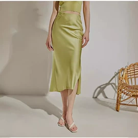 小西装;半身裙;女式毛呢外套