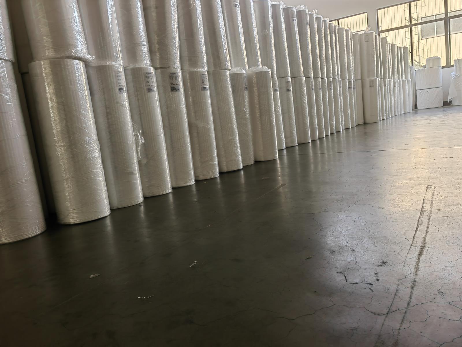 ES布料ES压光布型口罩面料ES抗静电口罩布料黑色EP光面无纺布