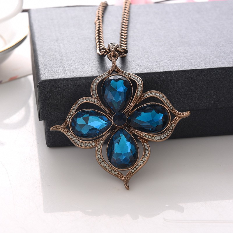 欧美水晶四叶草项链 秋冬衣服配饰吊坠批发