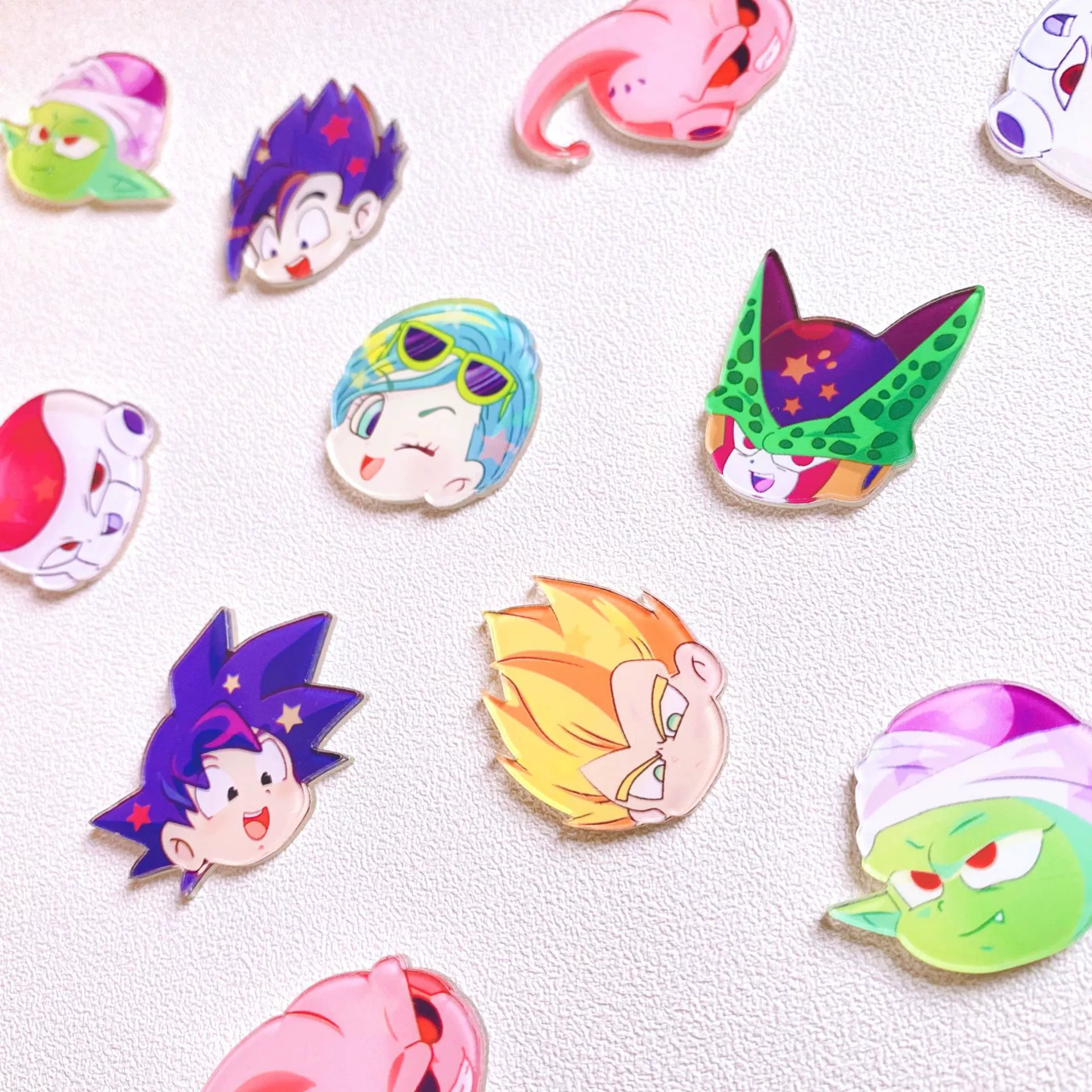 Аниме Dragon Ball Вокруг Акриловый значок студента бюст школьный портфель декоративная булавка Fresa Goku Мультфильм брошь