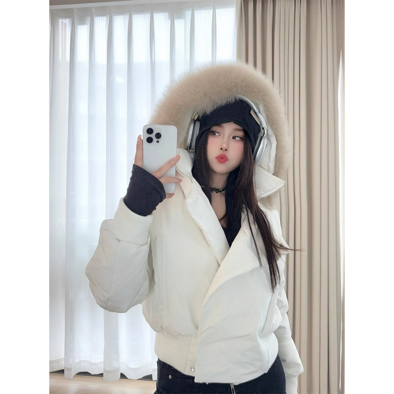 Winter 2025 New Style Large Fur Collar Hooded White Duck down Puffer Jacket Thickened Short White down Coat for Women Winter 2025 New Style Large Fur Collar Hooded White Duck down Puffer Jacket Thickened Short White down Coat for Women